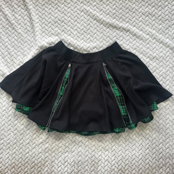 Gothic Plaid Kilt Mini Skirt w/ Zippers Size M - Picture 1 of 11